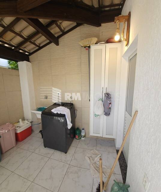 Casa de Condomínio à venda com 3 quartos, 120m² - Foto 2