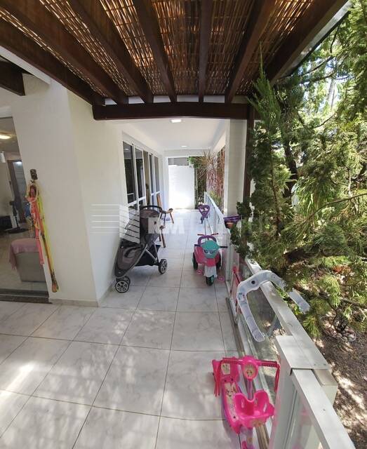 Casa de Condomínio à venda com 3 quartos, 120m² - Foto 4