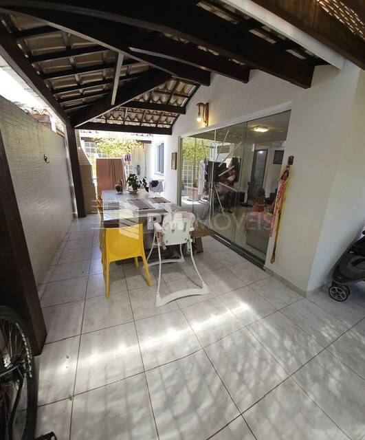 Casa de Condomínio à venda com 3 quartos, 120m² - Foto 8