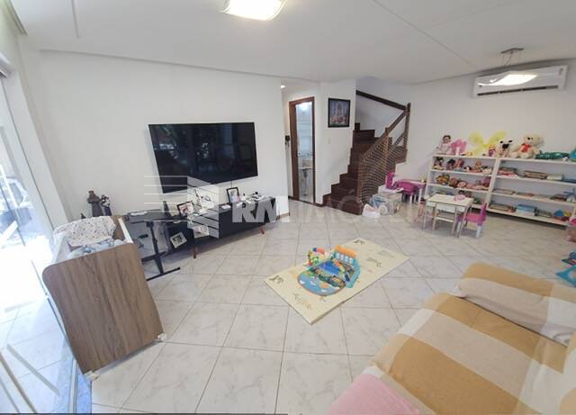 Casa de Condomínio à venda com 3 quartos, 120m² - Foto 44