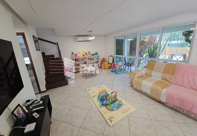 Casa de Condomínio à venda com 3 quartos, 120m² - Foto 46