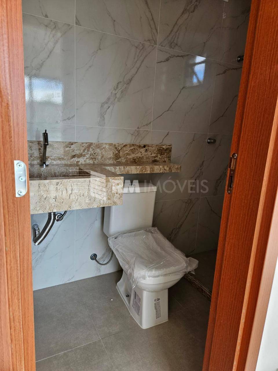 Casa de Condomínio à venda com 4 quartos, 195m² - Foto 4