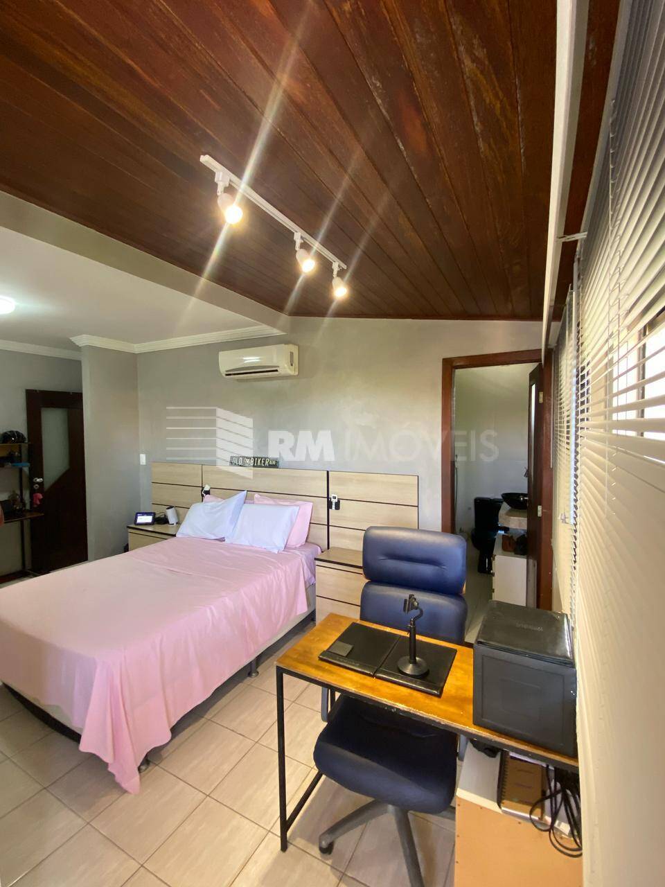 Casa, 5 quartos, 286 m² - Foto 8