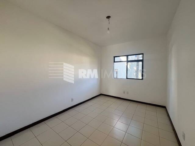 Apartamento para alugar com 2 quartos, 60m² - Foto 4
