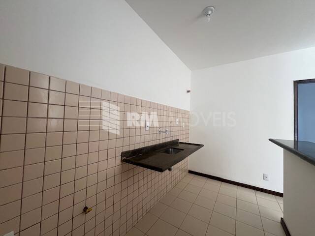 Apartamento para alugar com 2 quartos, 60m² - Foto 7