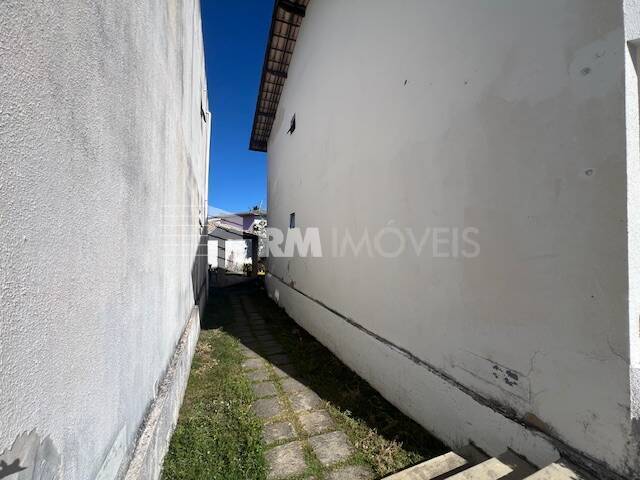 Apartamento para alugar com 2 quartos, 60m² - Foto 13