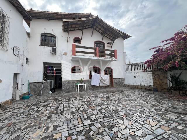 Casa, 4 quartos, 220 m² - Foto 11