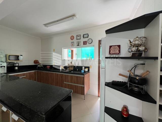 Apartamento à venda com 2 quartos, 87m² - Foto 2