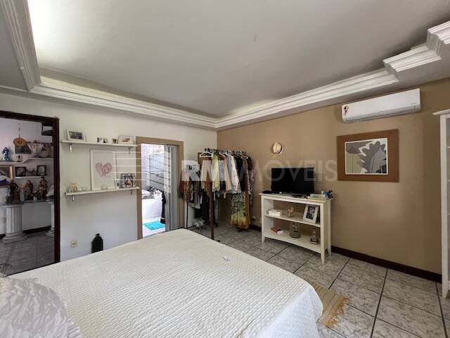 Casa, 4 quartos, 271 m² - Foto 9