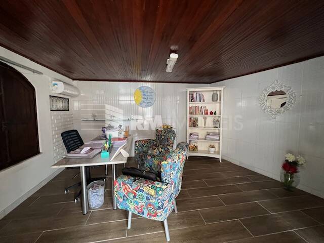 Casa, 4 quartos, 271 m² - Foto 30