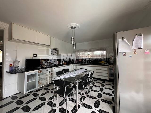 Casa, 4 quartos, 271 m² - Foto 28