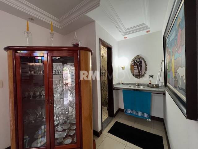 Casa, 4 quartos, 271 m² - Foto 35