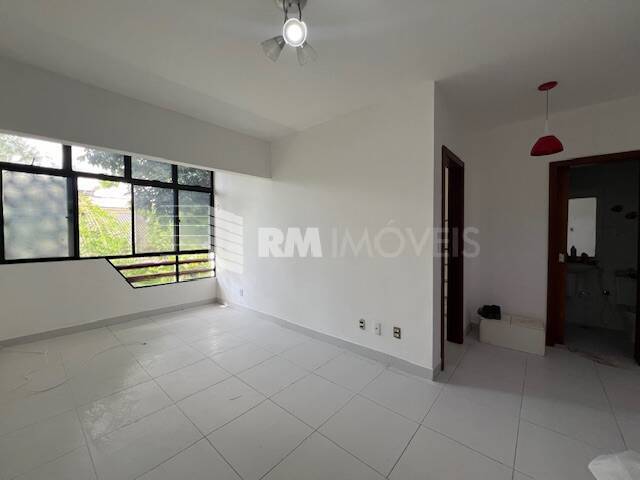 Apartamento para alugar com 1 quarto, 45m² - Foto 3