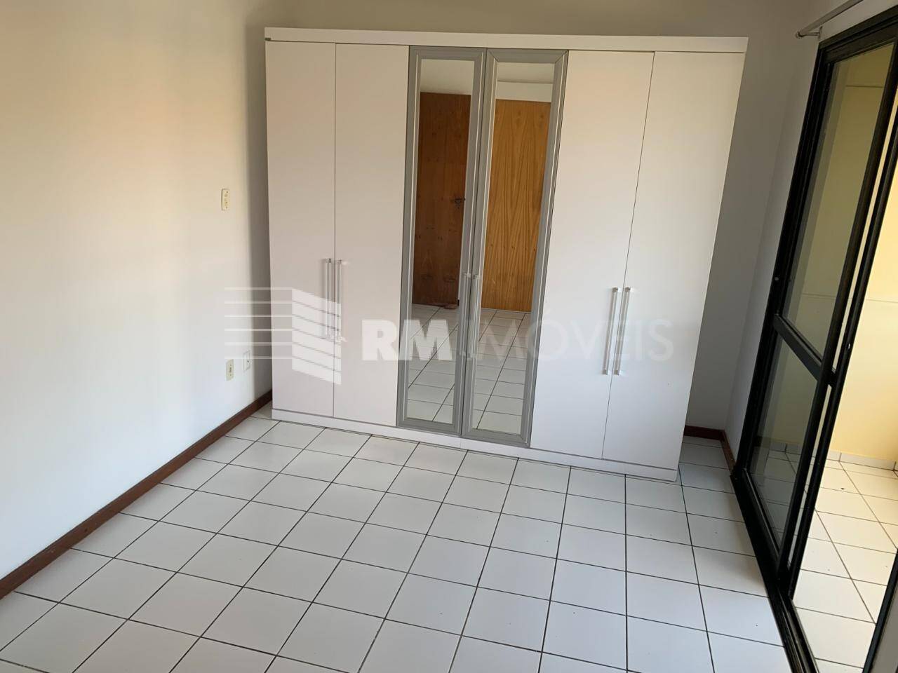 Casa de Condomínio à venda com 4 quartos, 130m² - Foto 13
