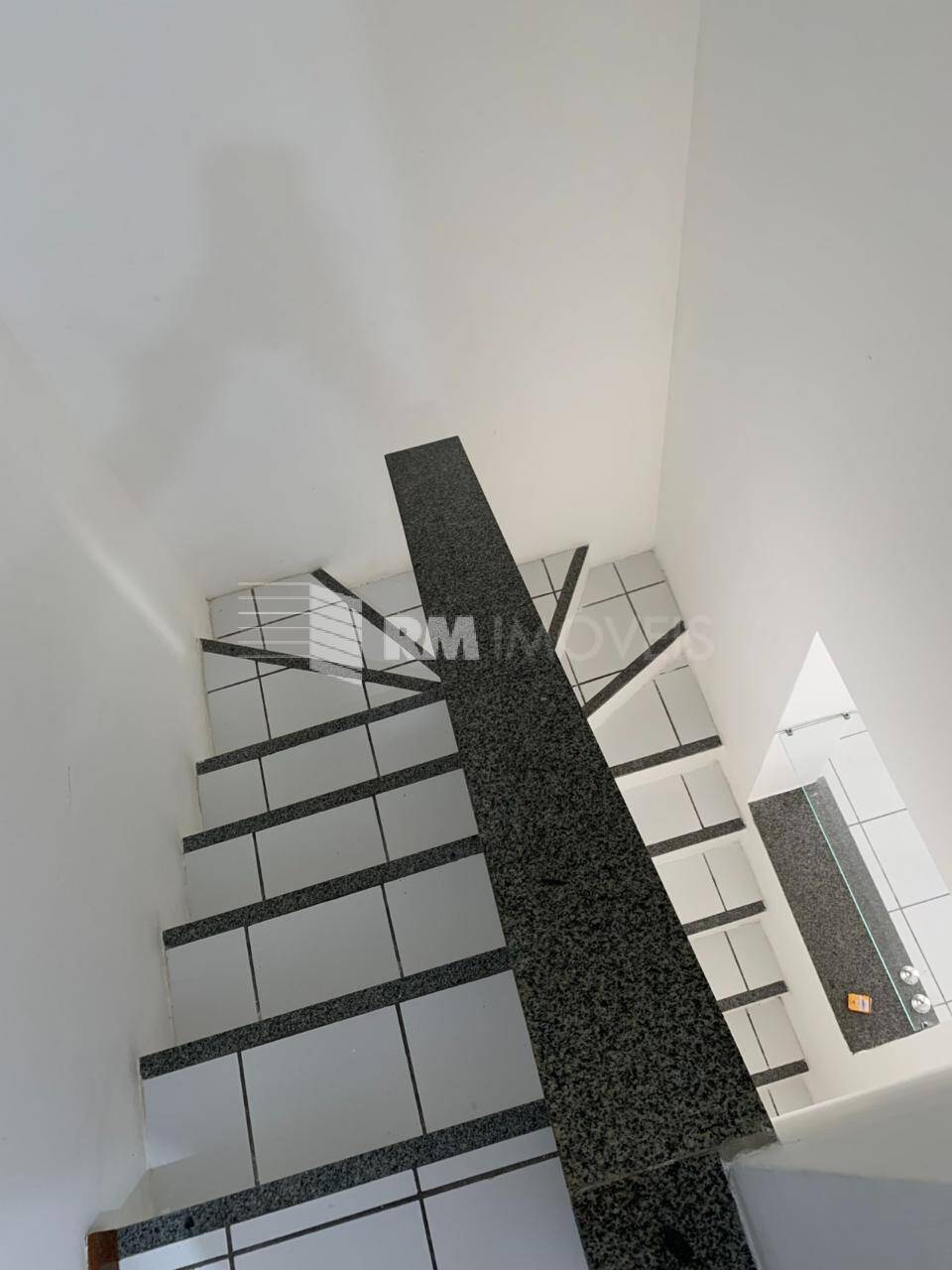 Casa de Condomínio à venda com 4 quartos, 130m² - Foto 28