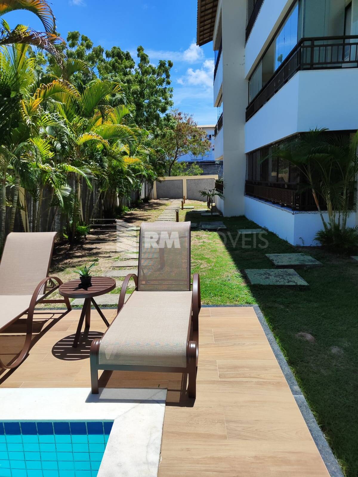 Apartamento à venda com 2 quartos, 65m² - Foto 8