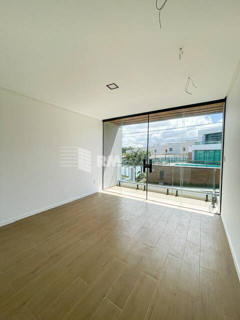 Casa de Condomínio à venda com 4 quartos, 250m² - Foto 21