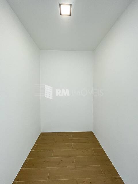 Casa de Condomínio à venda com 4 quartos, 250m² - Foto 23
