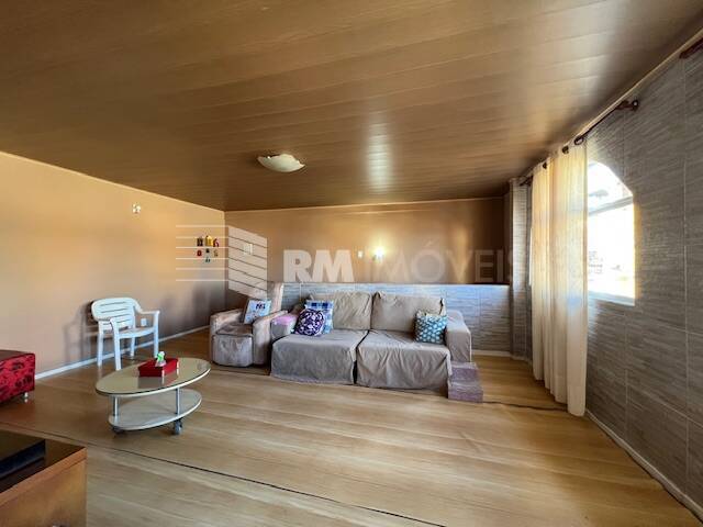 Casa, 7 quartos, 86 m² - Foto 1