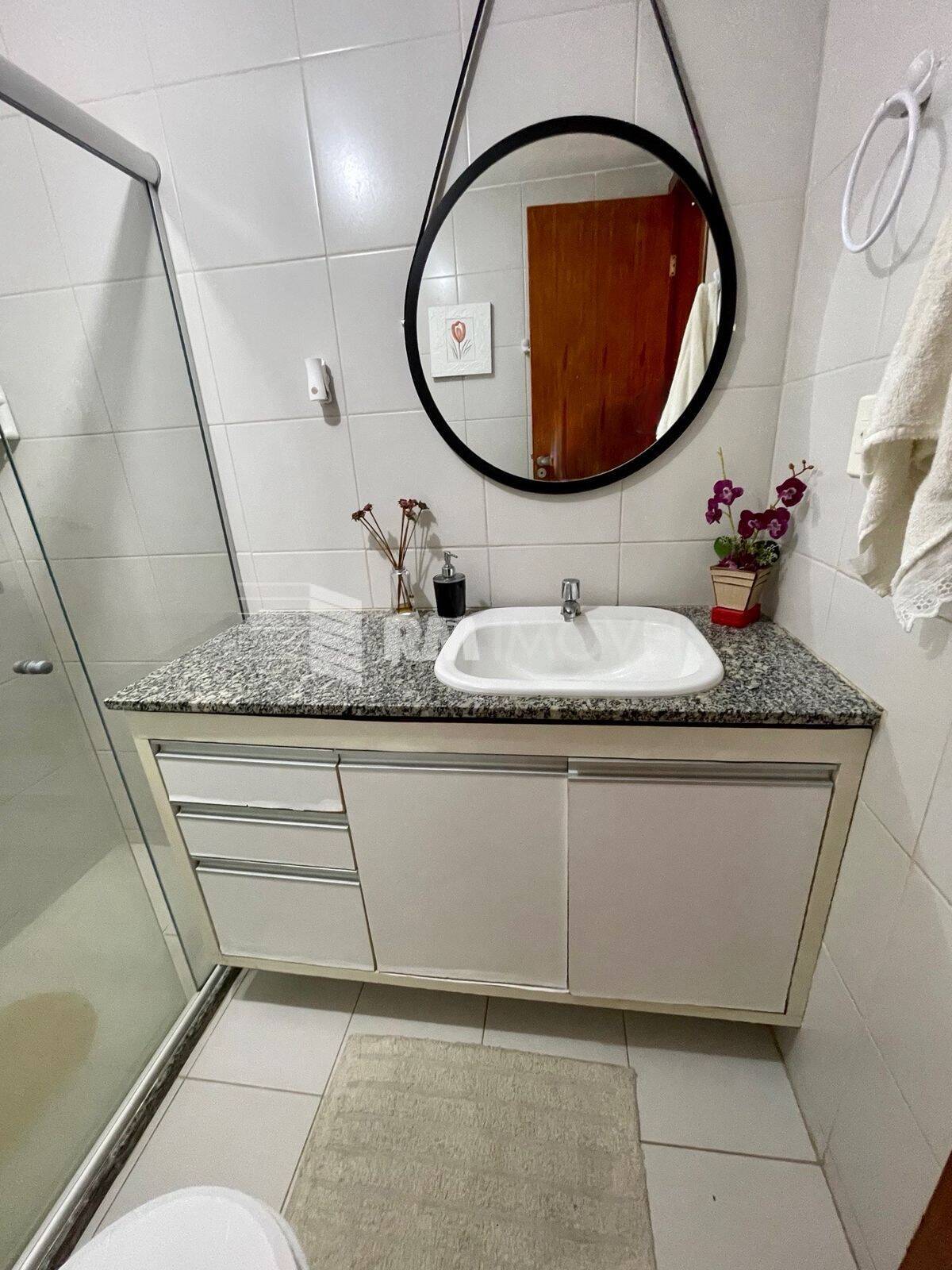 Casa à venda com 3 quartos, 78m² - Foto 9